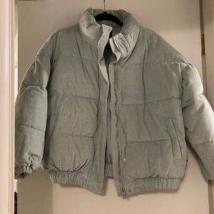 Forever 21 Puffer Corduroy, brand new Size Large, Seafoam Green color